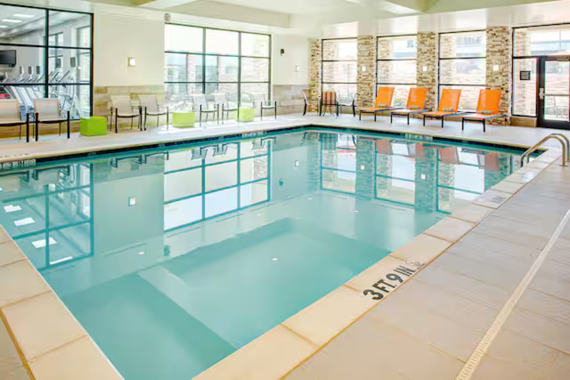 Hilton Garden Inn indoor pool